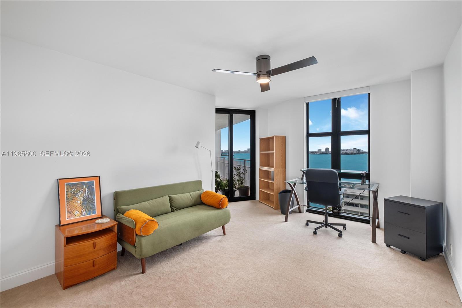 THE TOWERS OF QUAYSIDE CO - Residential