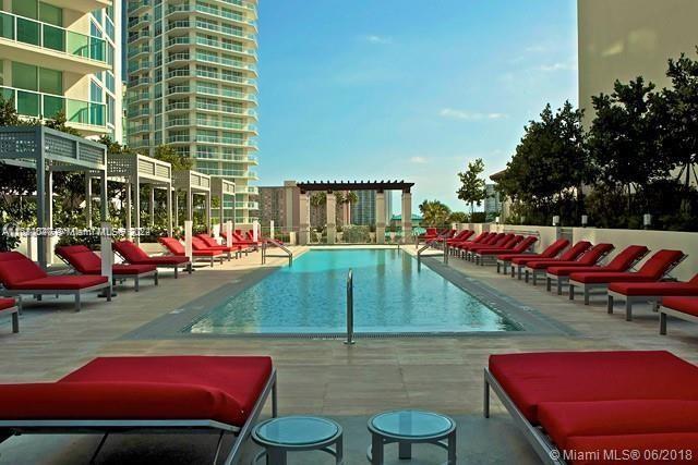 150 Sunny Isles Blvd 1-1704
