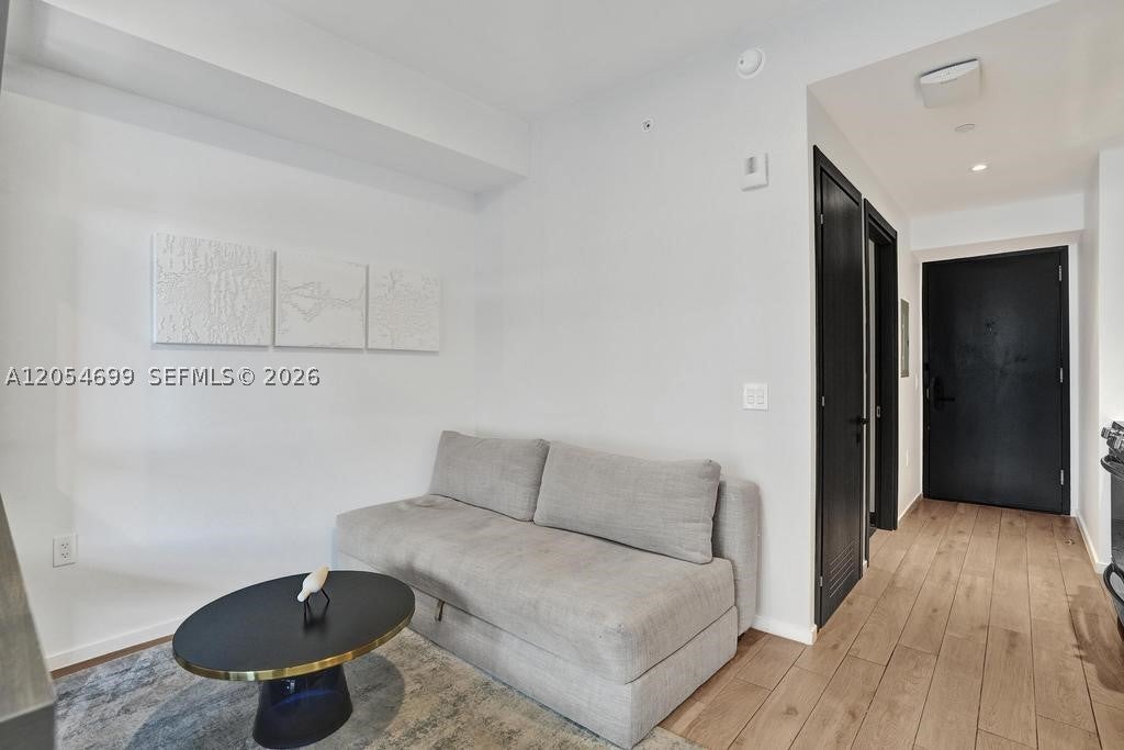 398 NE 5th St 3013