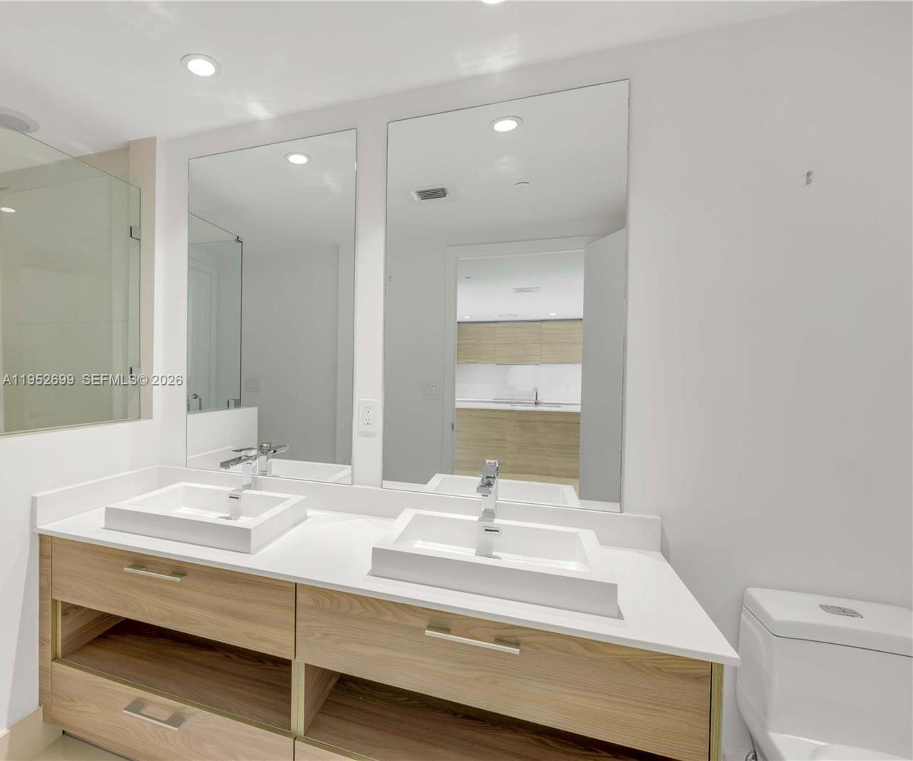 1300 S Miami Ave 3604