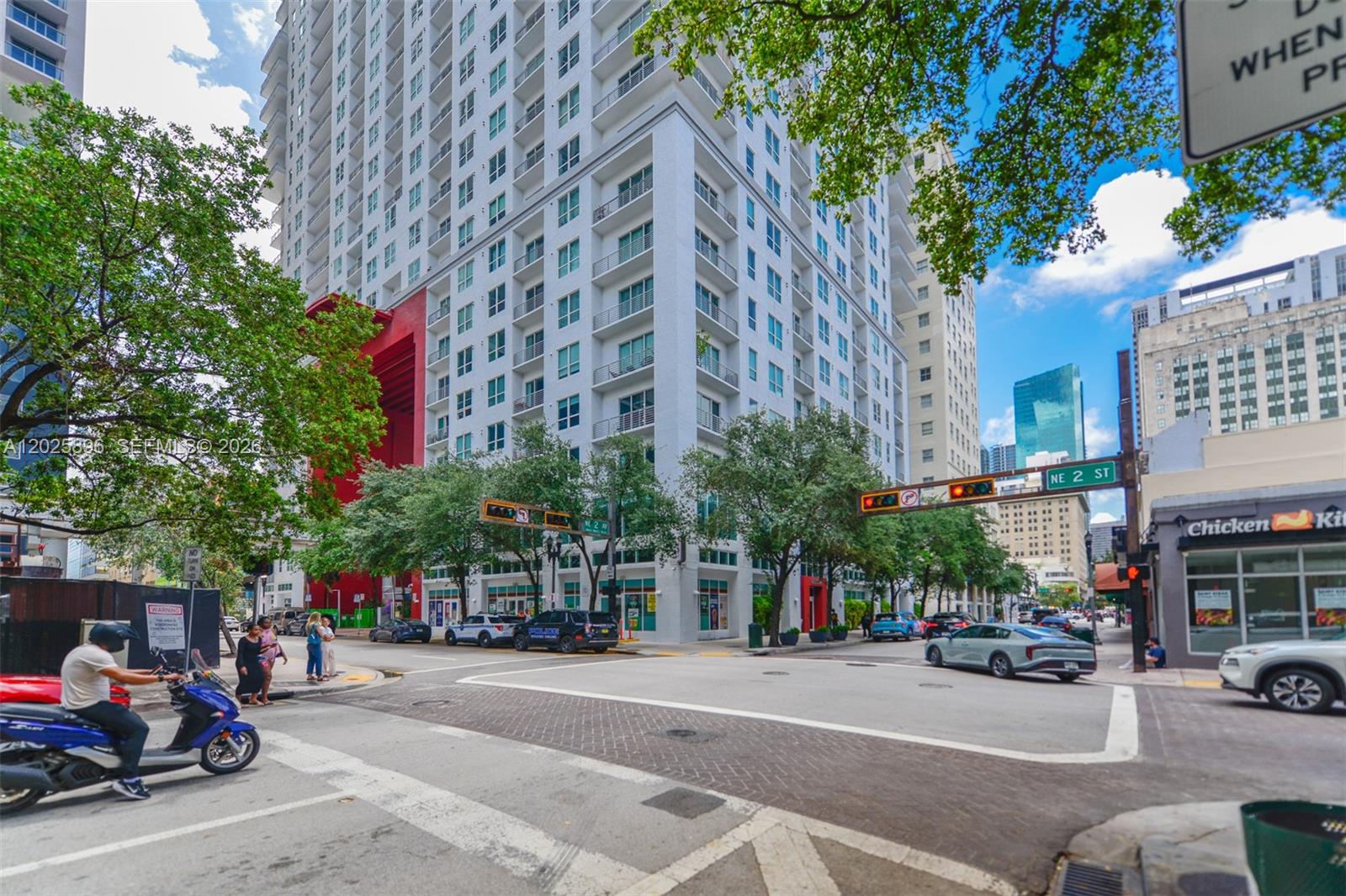 THE LOFT DOWNTOWN II COND - Residential