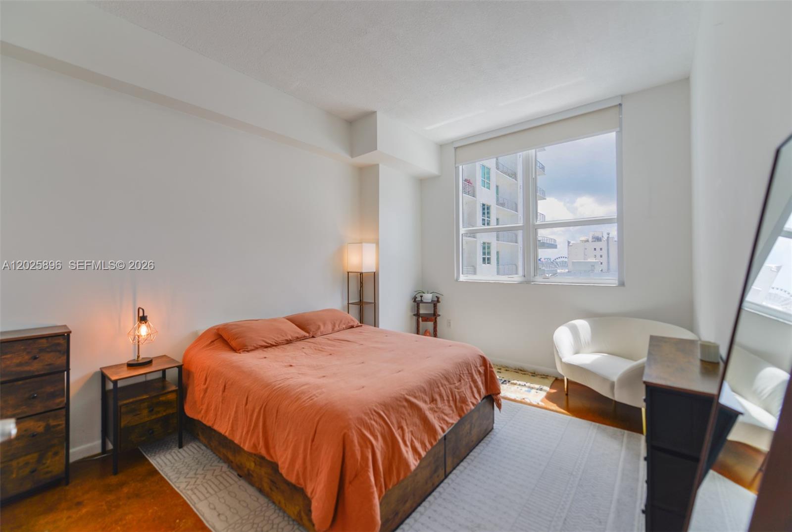 THE LOFT DOWNTOWN II COND - Residential
