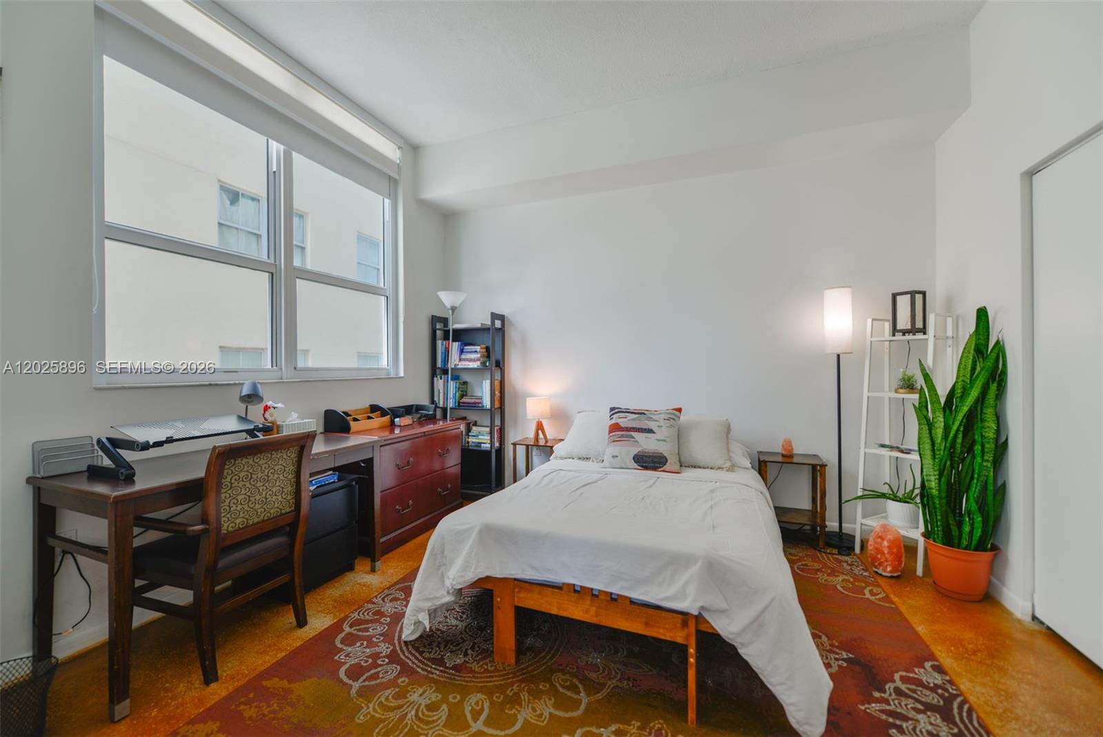 THE LOFT DOWNTOWN II COND - Residential