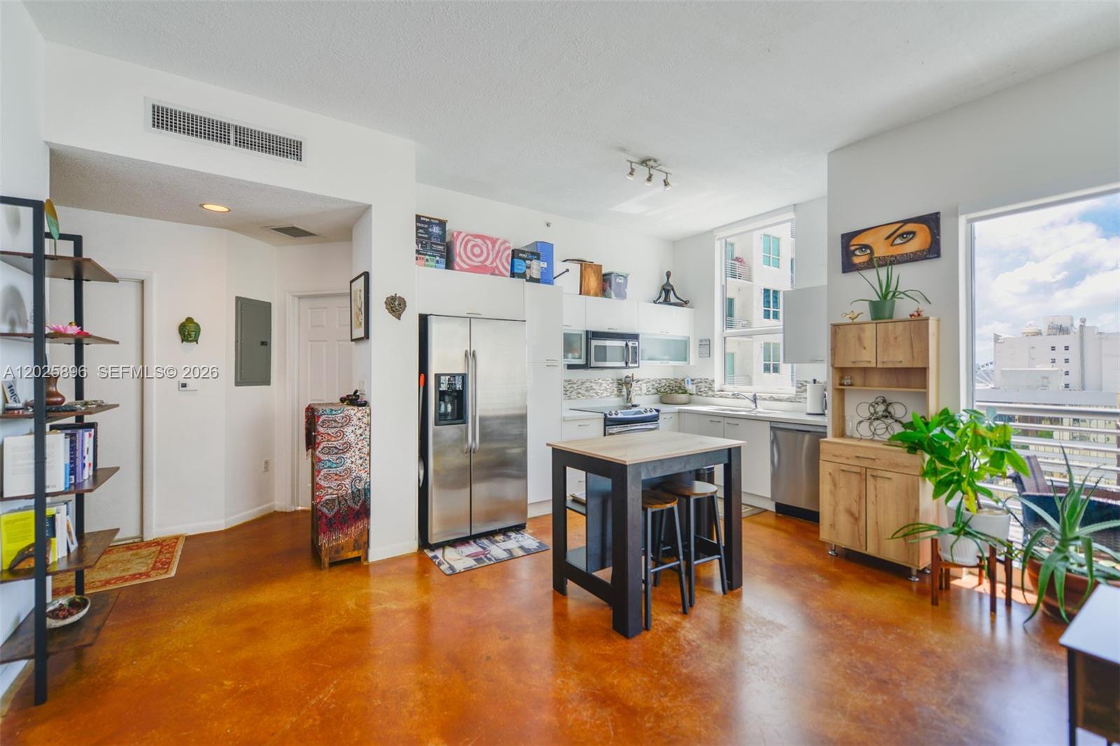 THE LOFT DOWNTOWN II COND - Residential