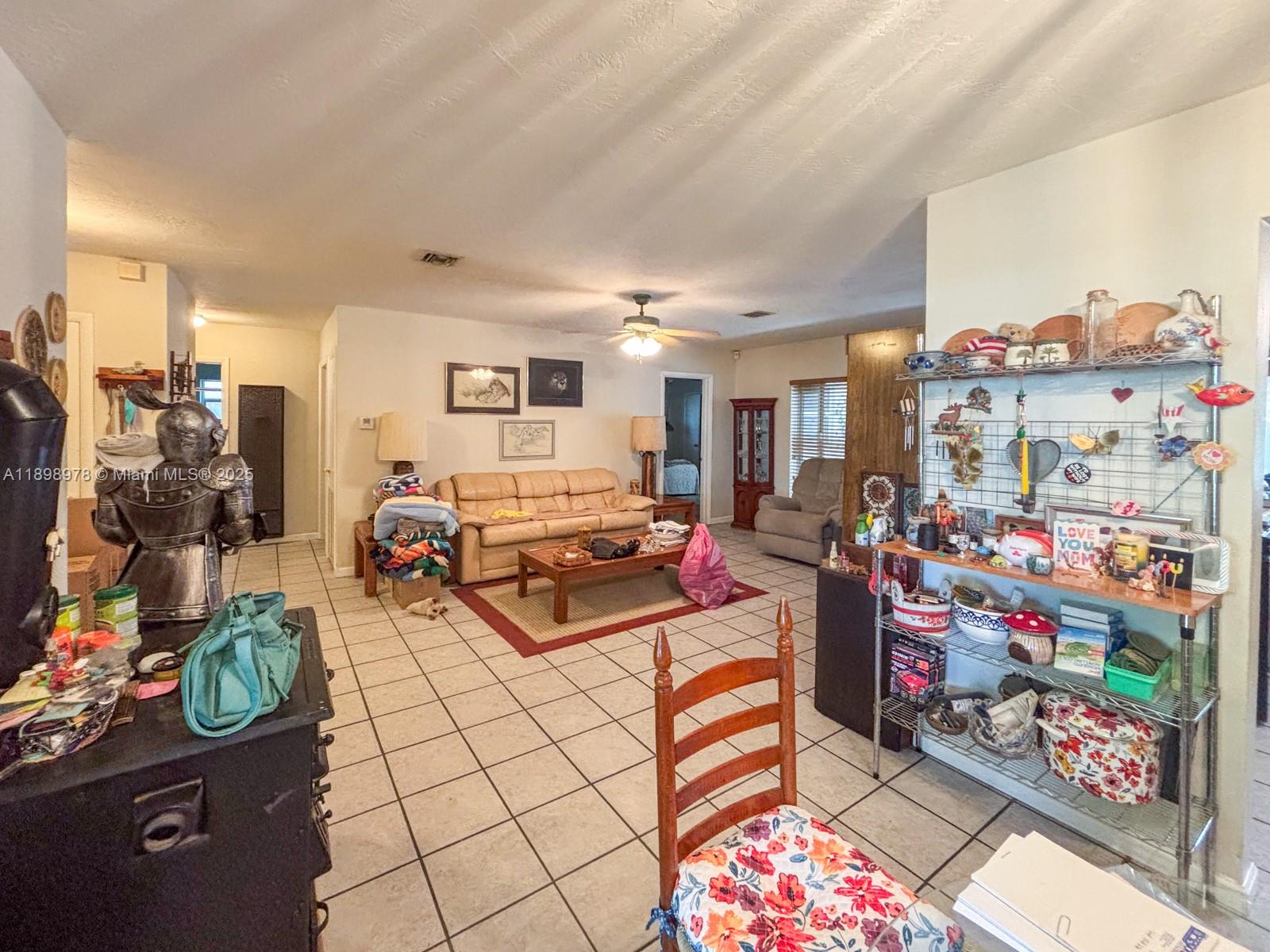 18730 SW 90th Ave, Cutler Bay, FL, 33157/$499,000 3 18730 SW 90th Ave