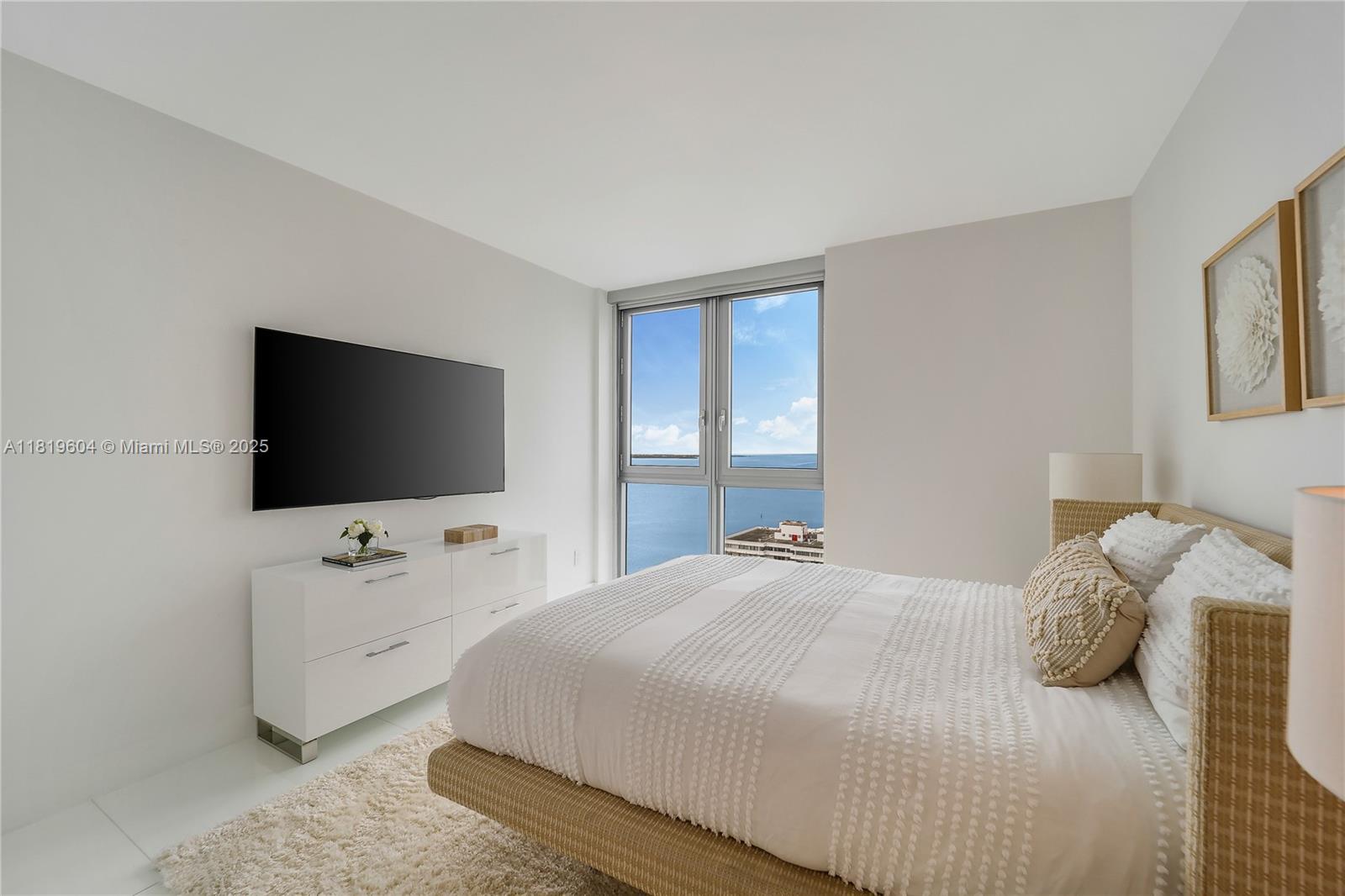 JADE RESIDENCES AT BRICKE - Residential Lease