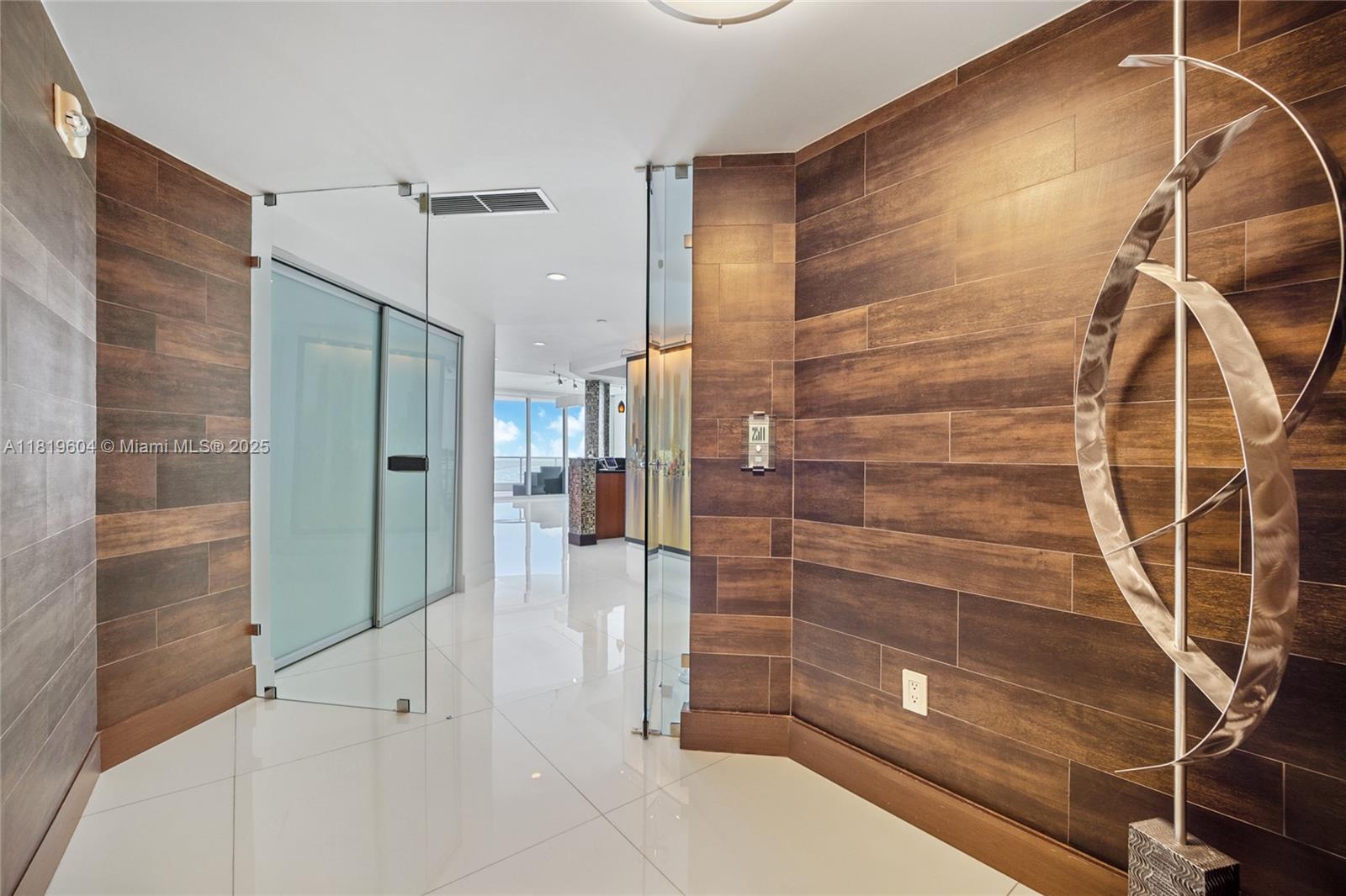 JADE RESIDENCES AT BRICKE - Residential Lease