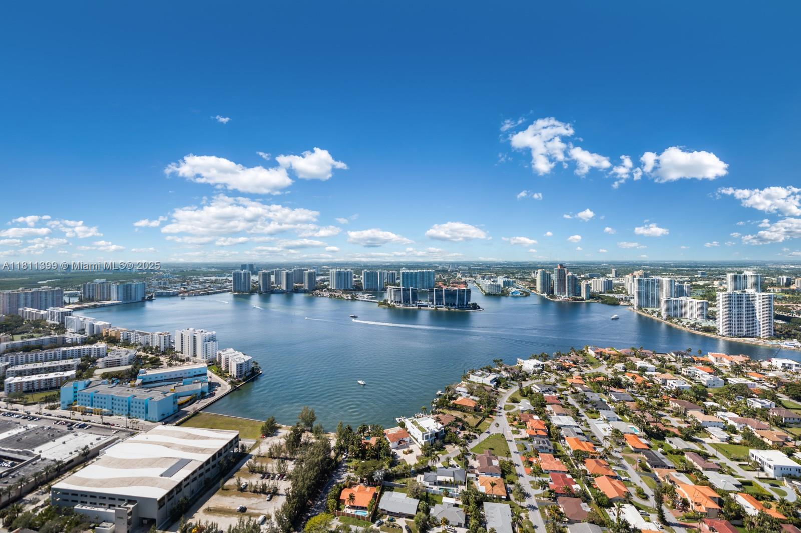 18555 COLLINS AVENUE COND - Residential