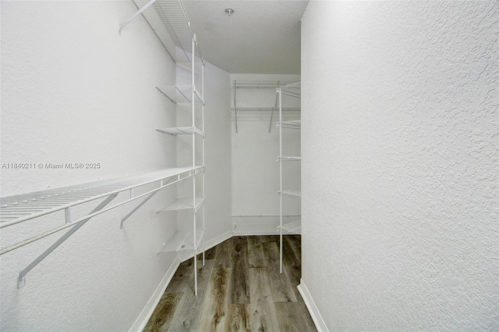 POINCIANA LAKES VILLAS CO - Residential