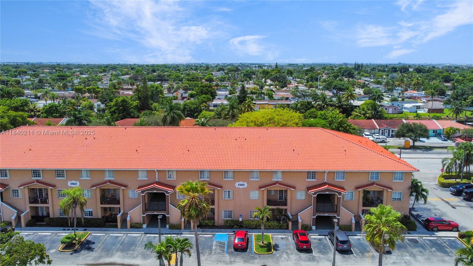 POINCIANA LAKES VILLAS CO - Residential