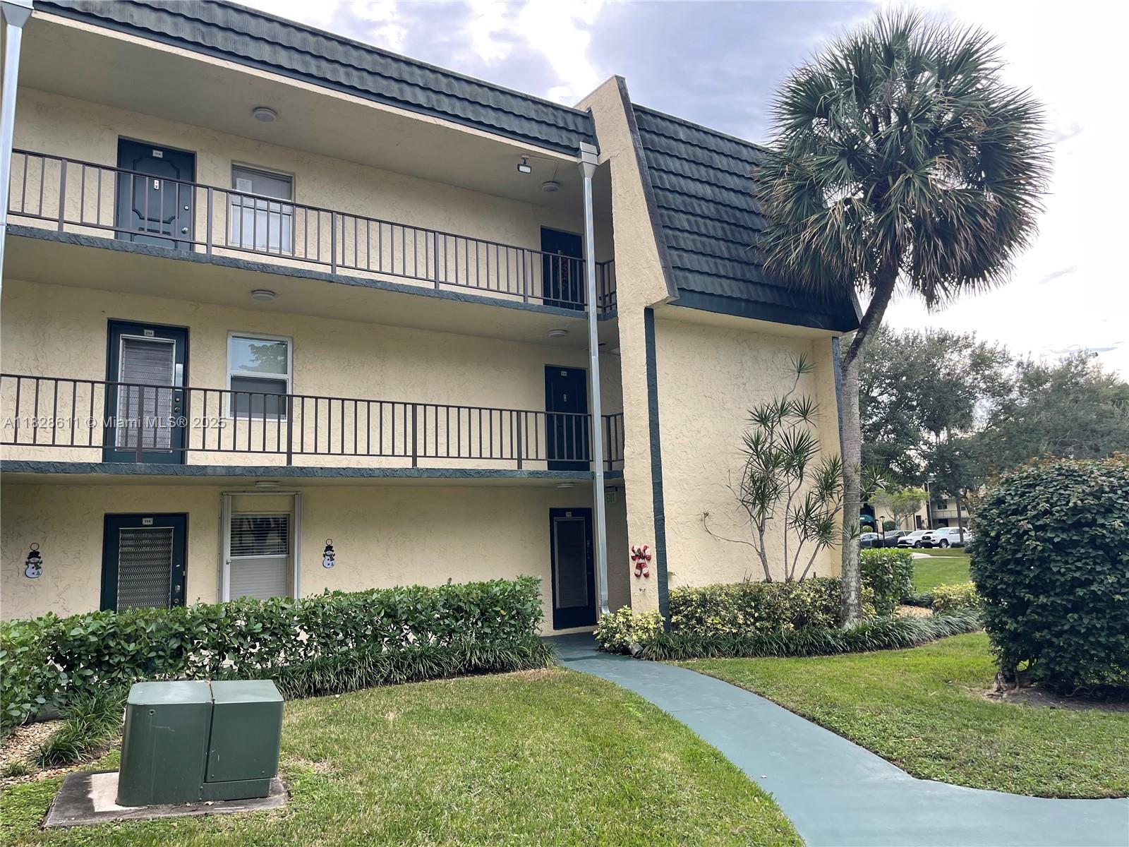 Welcome to this spacious first-floor corner unit located in the desirable 55+ community of Lime Bay in the City of Tamarac. This 2-bedroom, 2-bath condo offers plenty of living space and the added benefit of privacy thanks to its corner location. Enjoy a refreshing view of the outdoors right from your home. While the unit may need a little TLC to reach its full potential, it presents a fantastic opportunity for customization and added value. The community offers a variety of amenities, including a pool, Jacuzzi, playroom, and more—perfect for active and social living.
Don’t miss out on this opportunity—send your best offer today. This one won’t last!