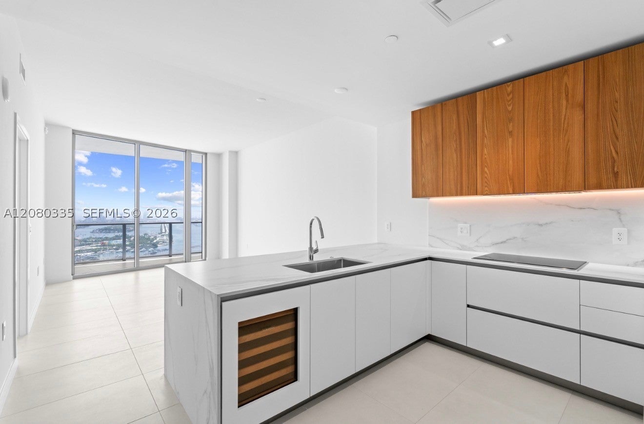1400 biscayne 3805