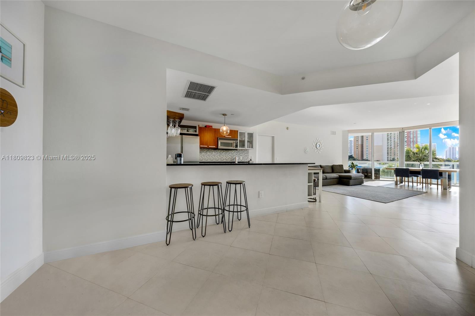 THE ATRIUM AT AVENTURA CO - Residential