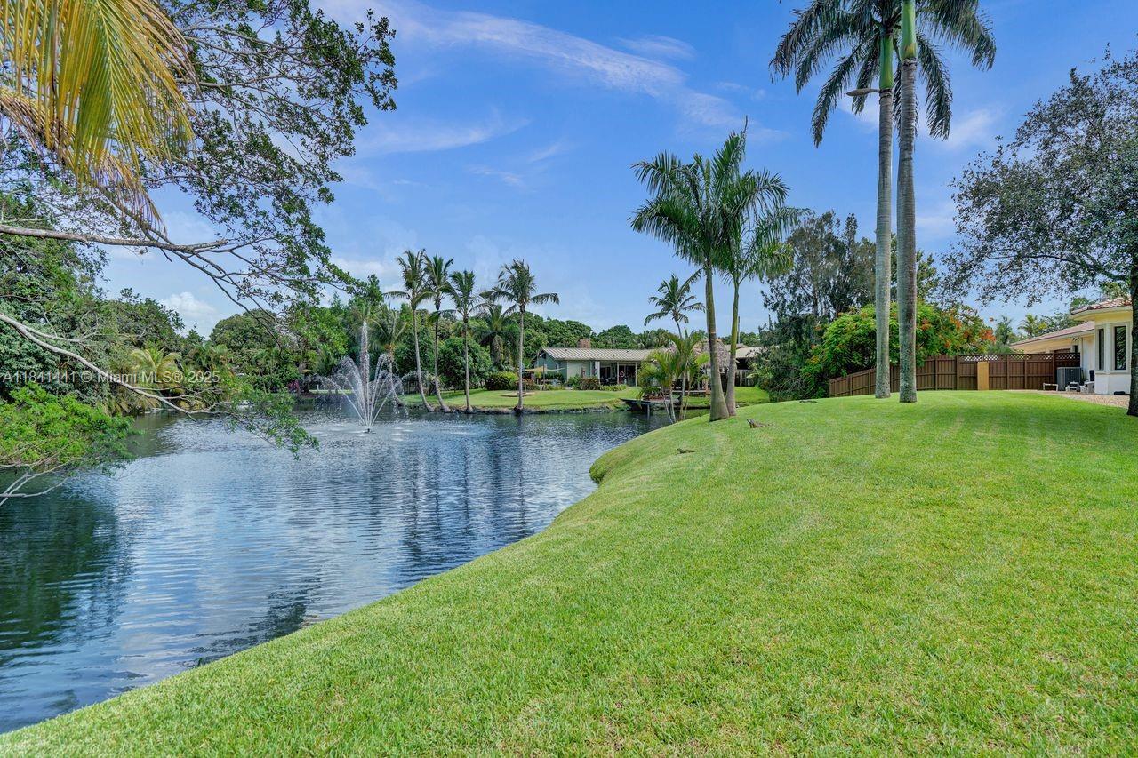 FLAMINGO GROVES - Residential