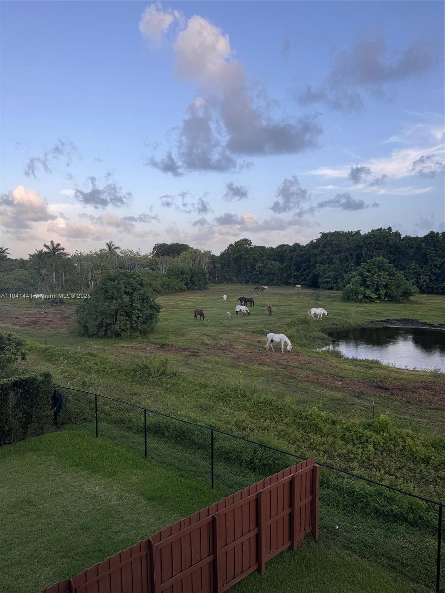 FLAMINGO GROVES - Residential