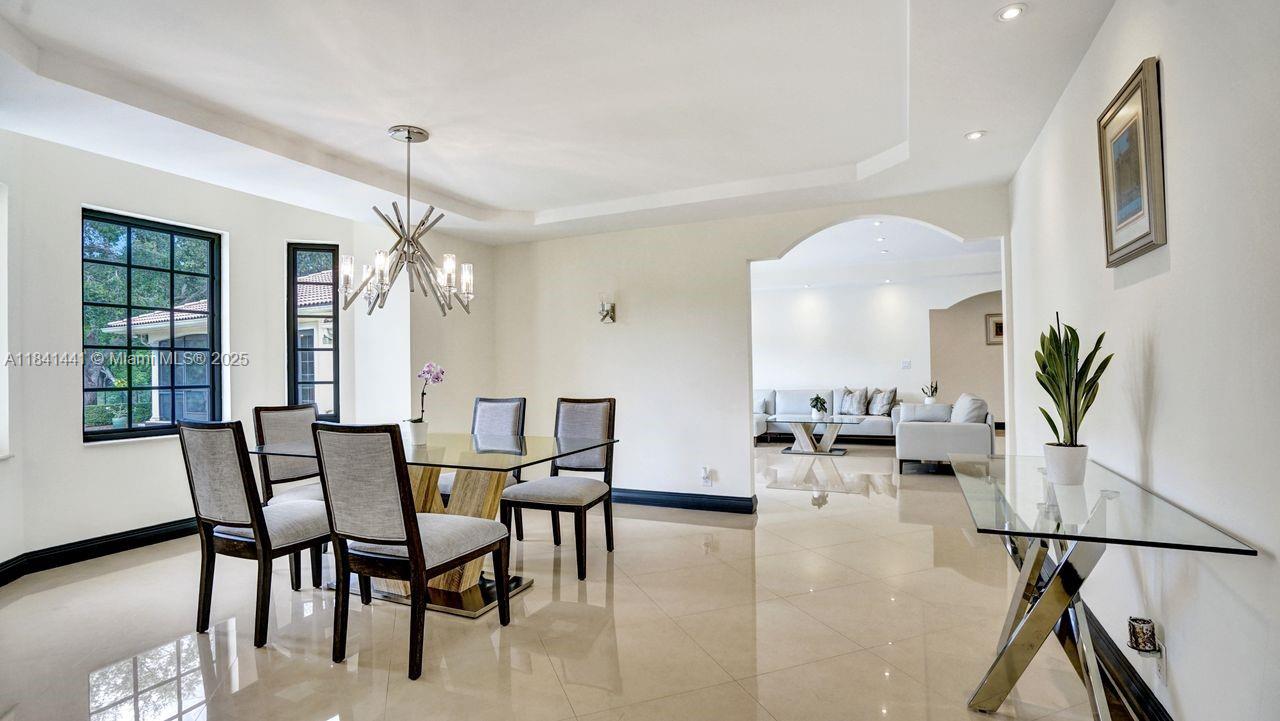 FLAMINGO GROVES - Residential