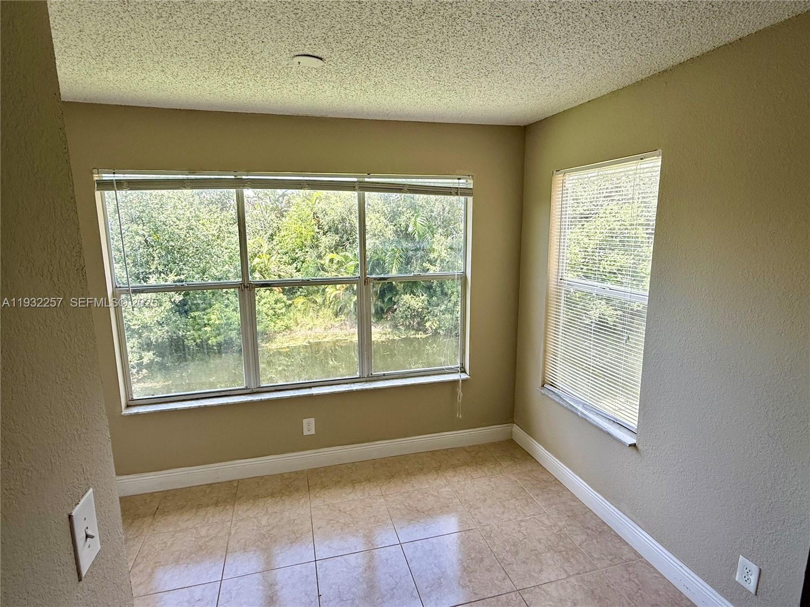 ISLES AT LAGO MAR CONDO - Residential Lease