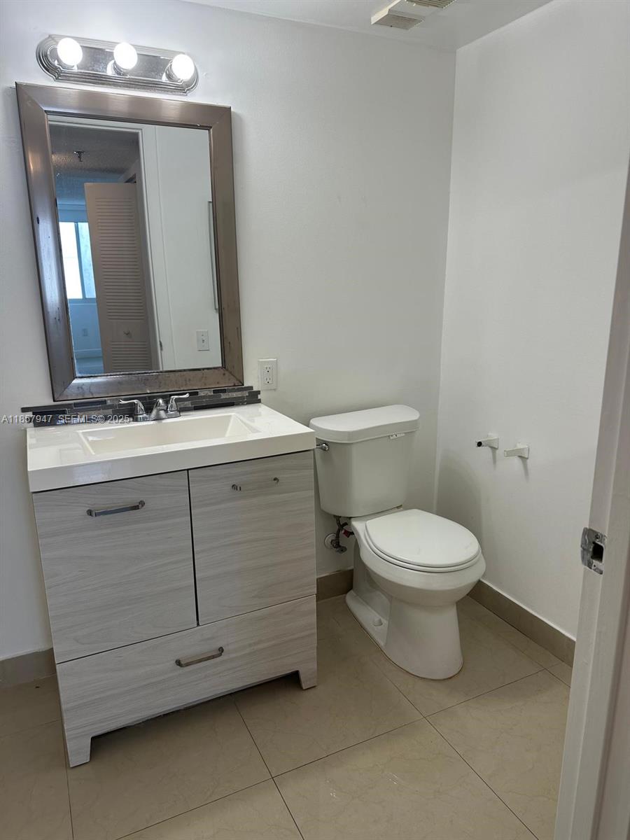 MADISON DOWNTOWN CONDO - Residential Lease