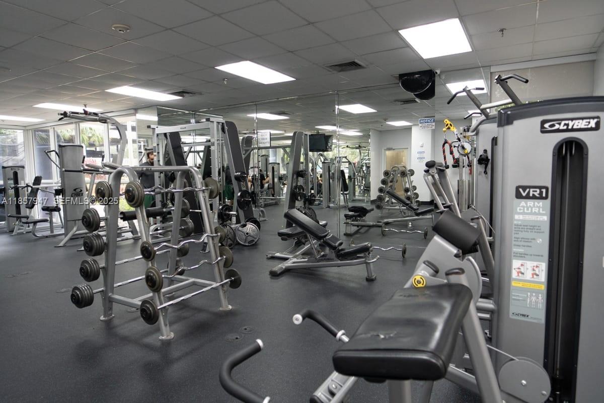 MADISON DOWNTOWN CONDO - Residential Lease