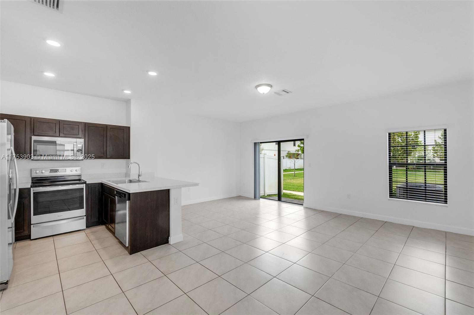 REGAL PALM SUBDIVISION - Residential