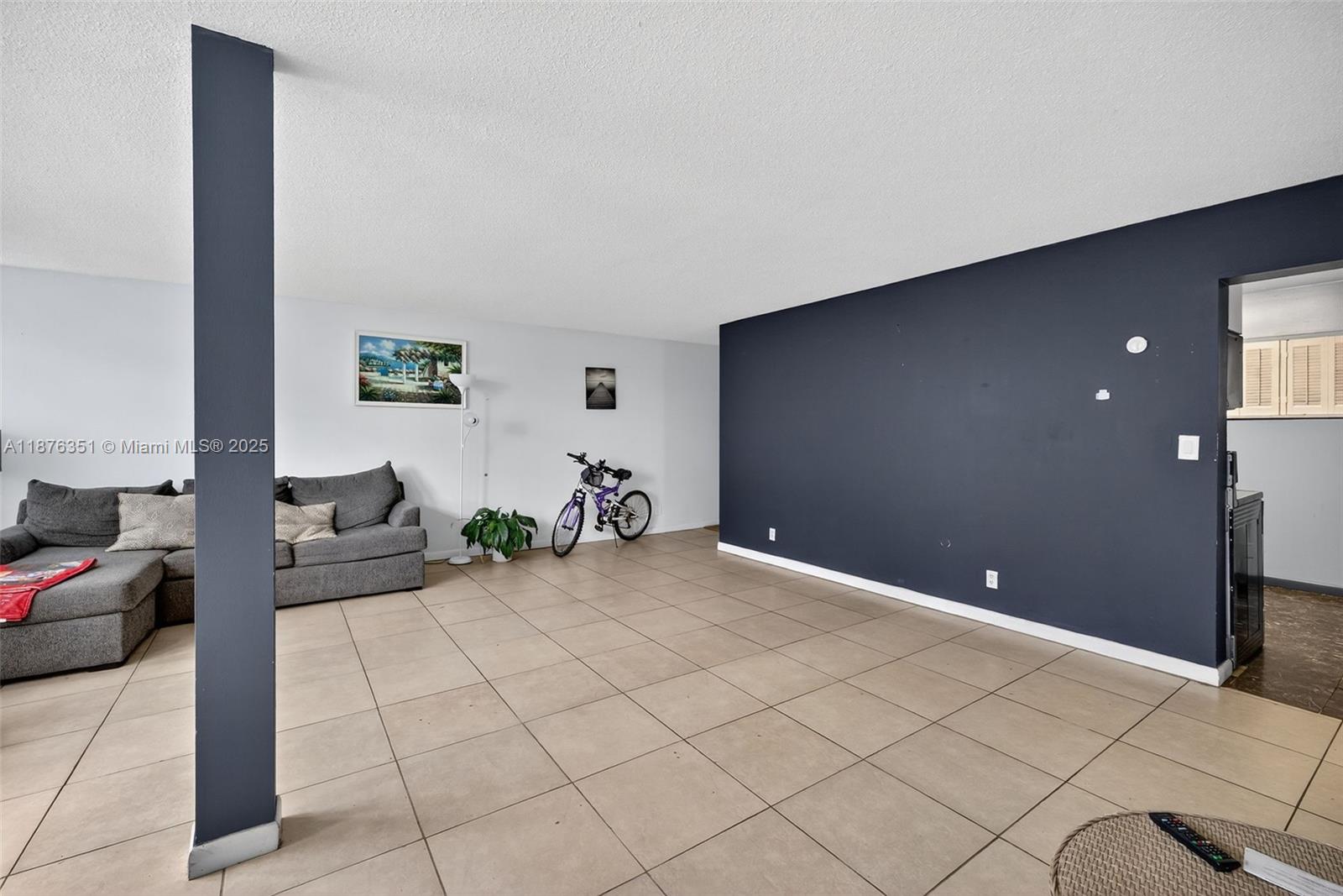 PLANTATION ROYAL SECTION - Residential