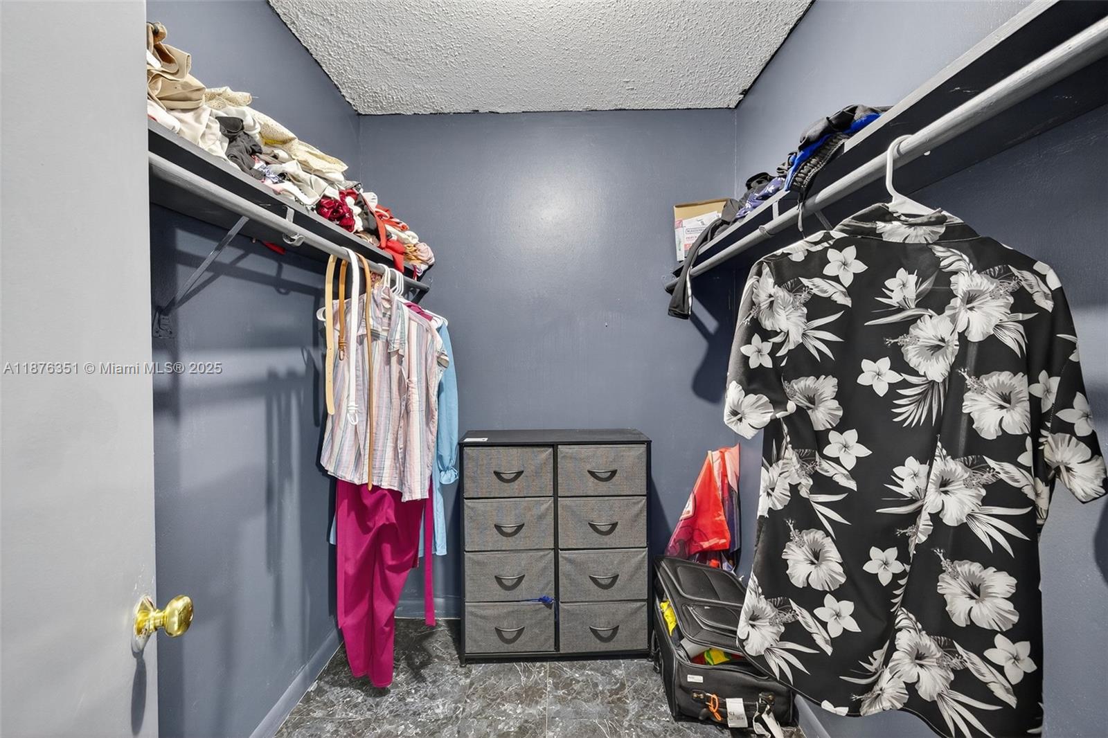 PLANTATION ROYAL SECTION - Residential