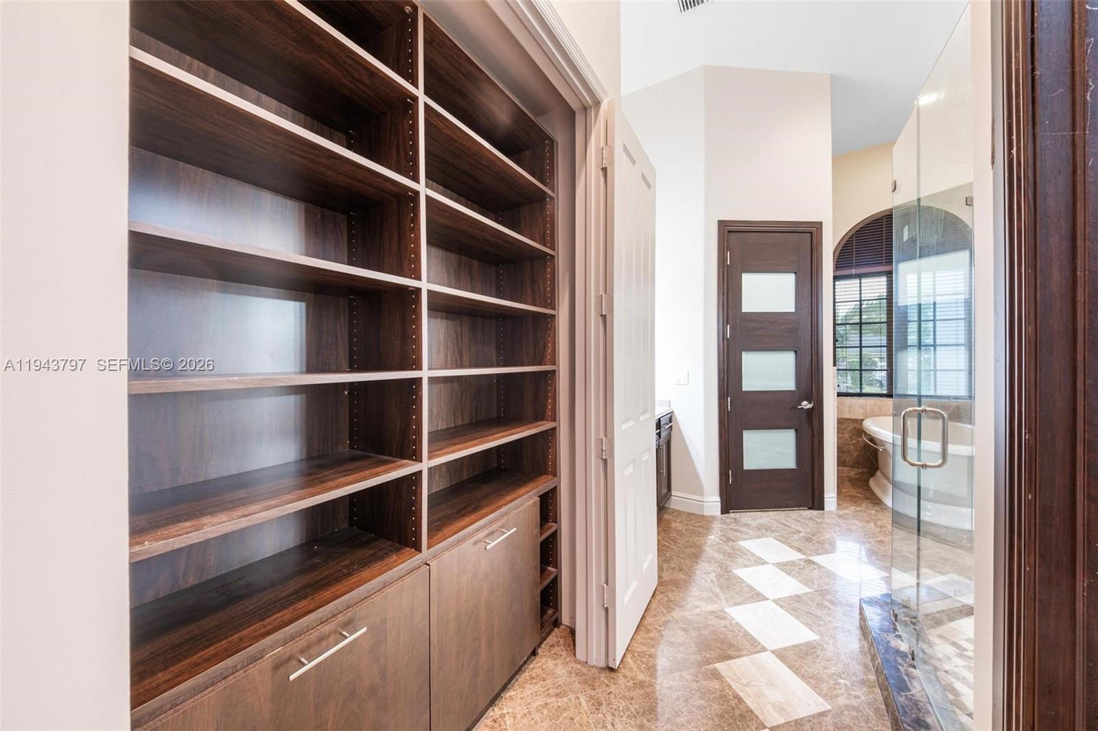 BISC GARDENS SEC F PT 1 - Residential