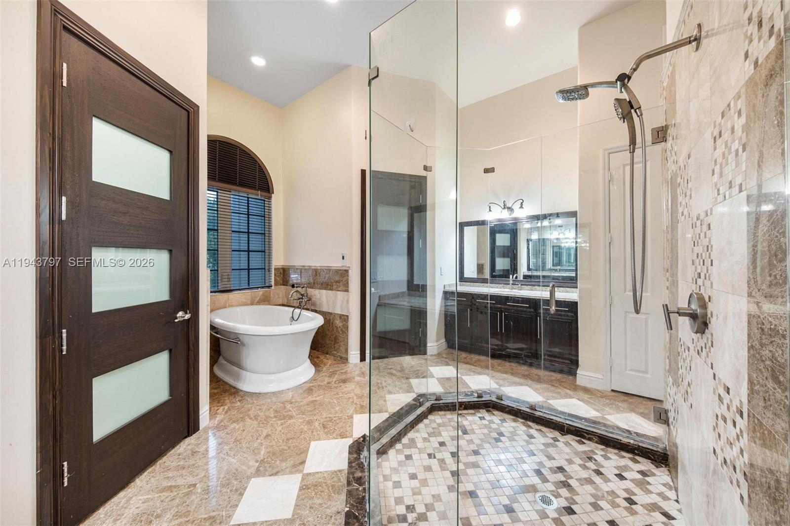 BISC GARDENS SEC F PT 1 - Residential