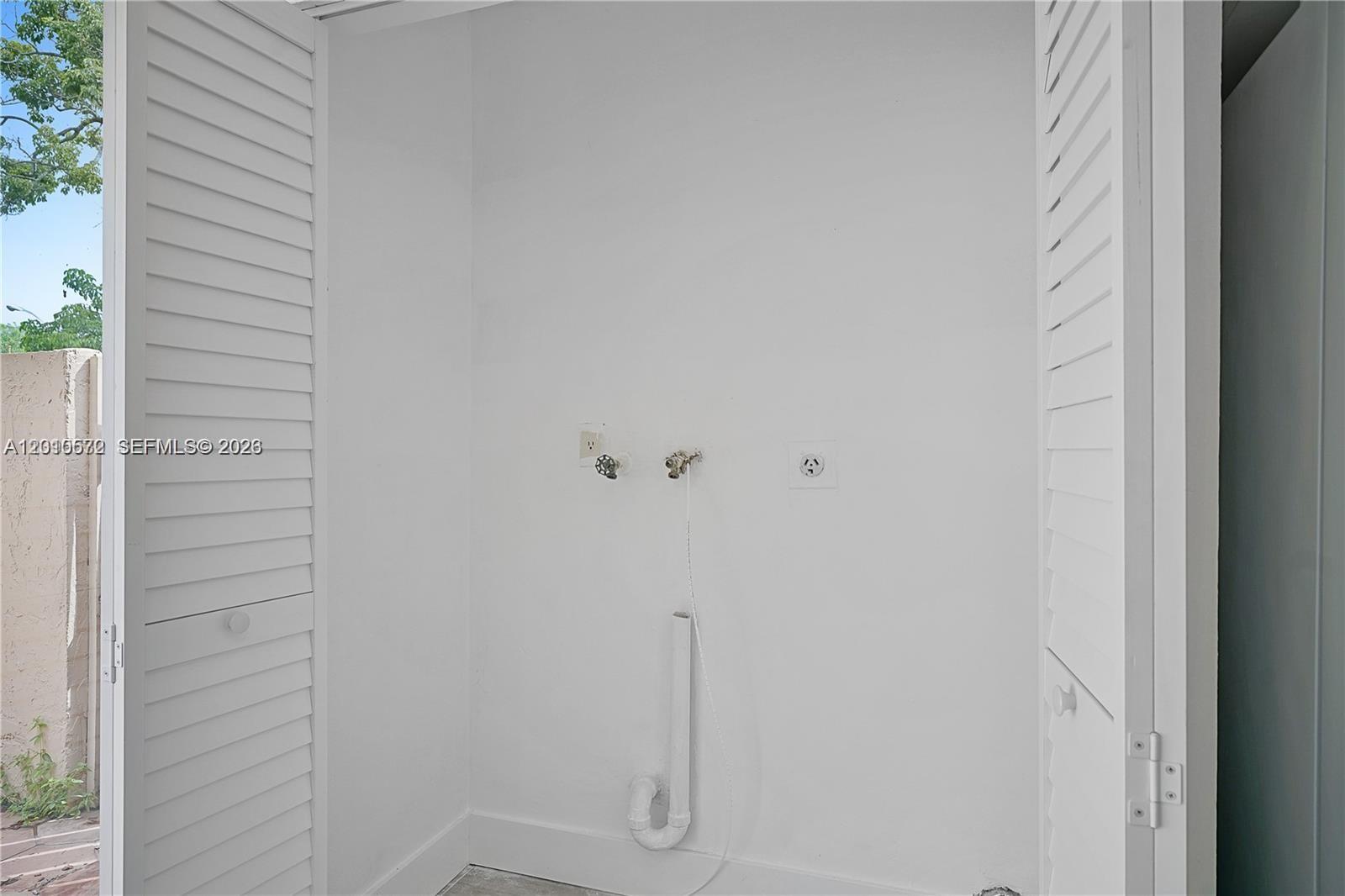 VILLAS AT CUTLER RIDGE - Residential