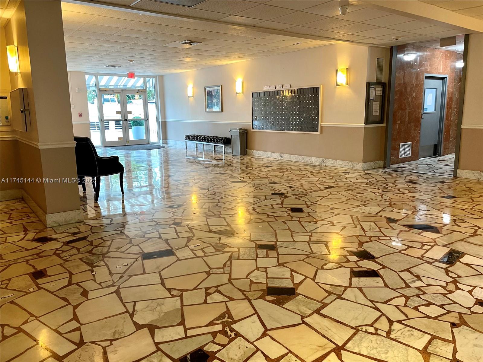 Bayview Palms Condo - Residential