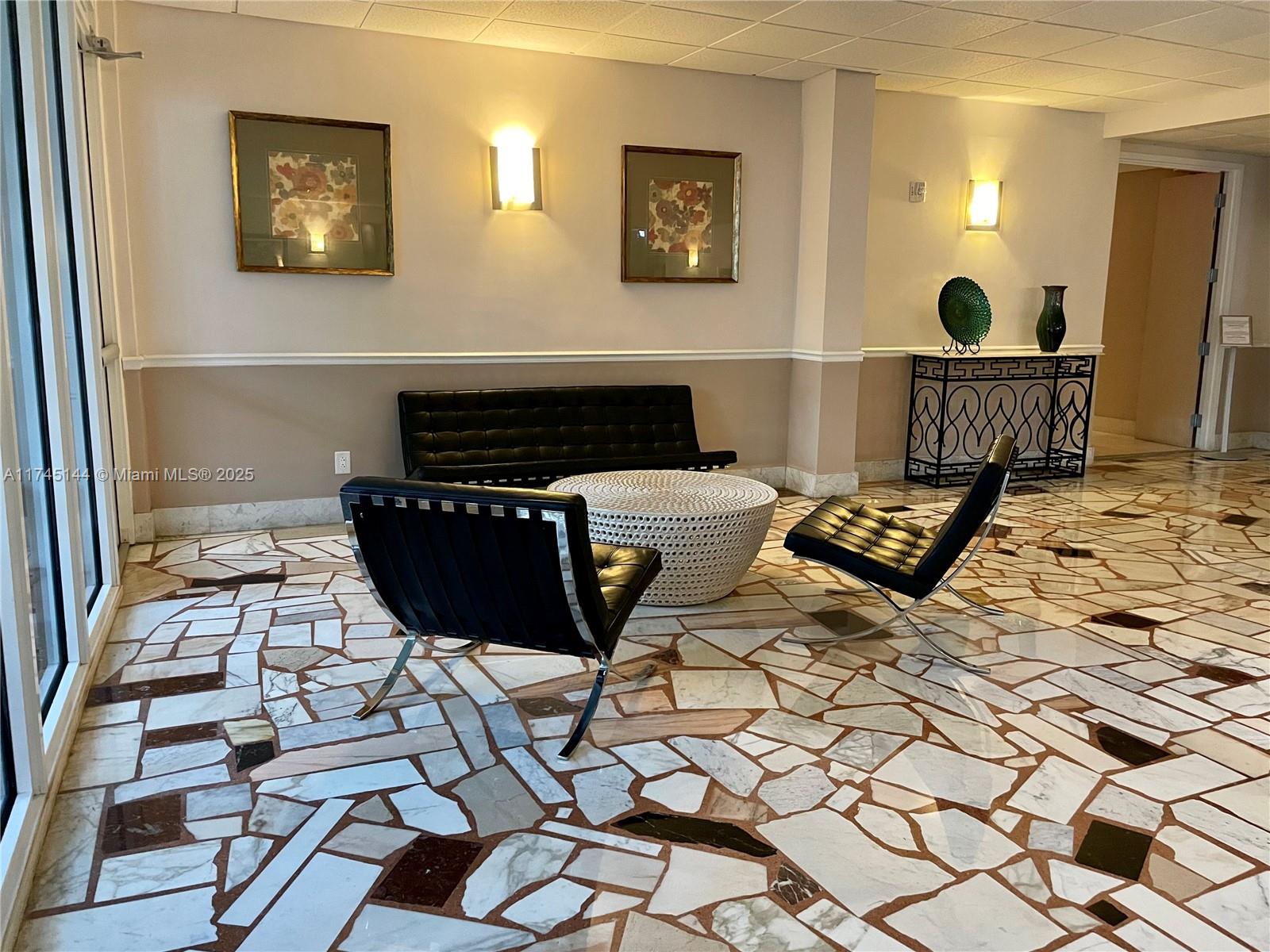 Bayview Palms Condo - Residential
