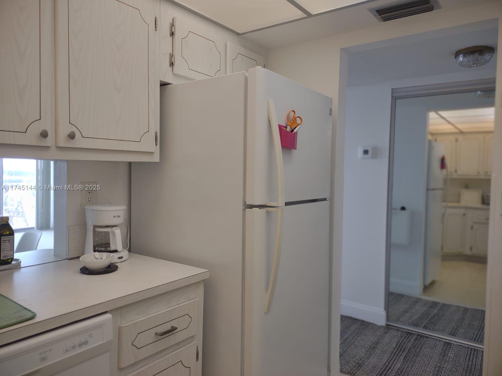 Bayview Palms Condo - Residential
