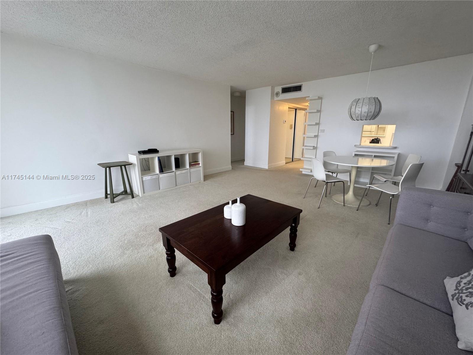 Bayview Palms Condo - Residential