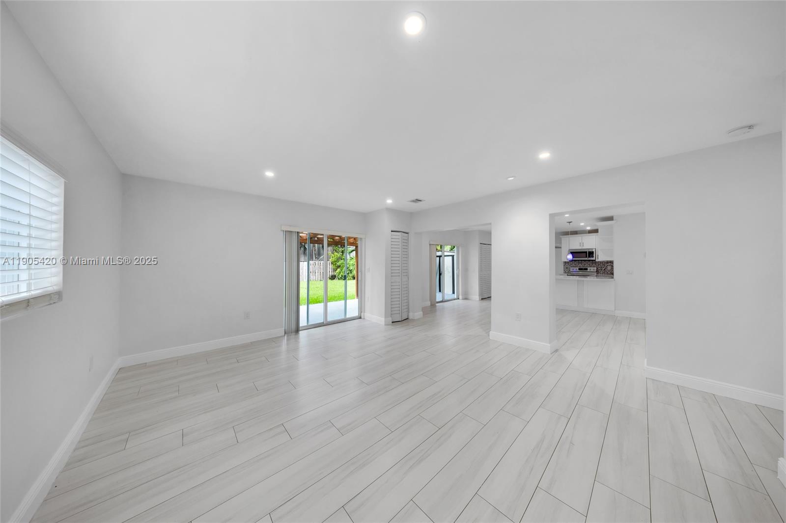 LOOK HOMESITES NO 2 - Residential Lease