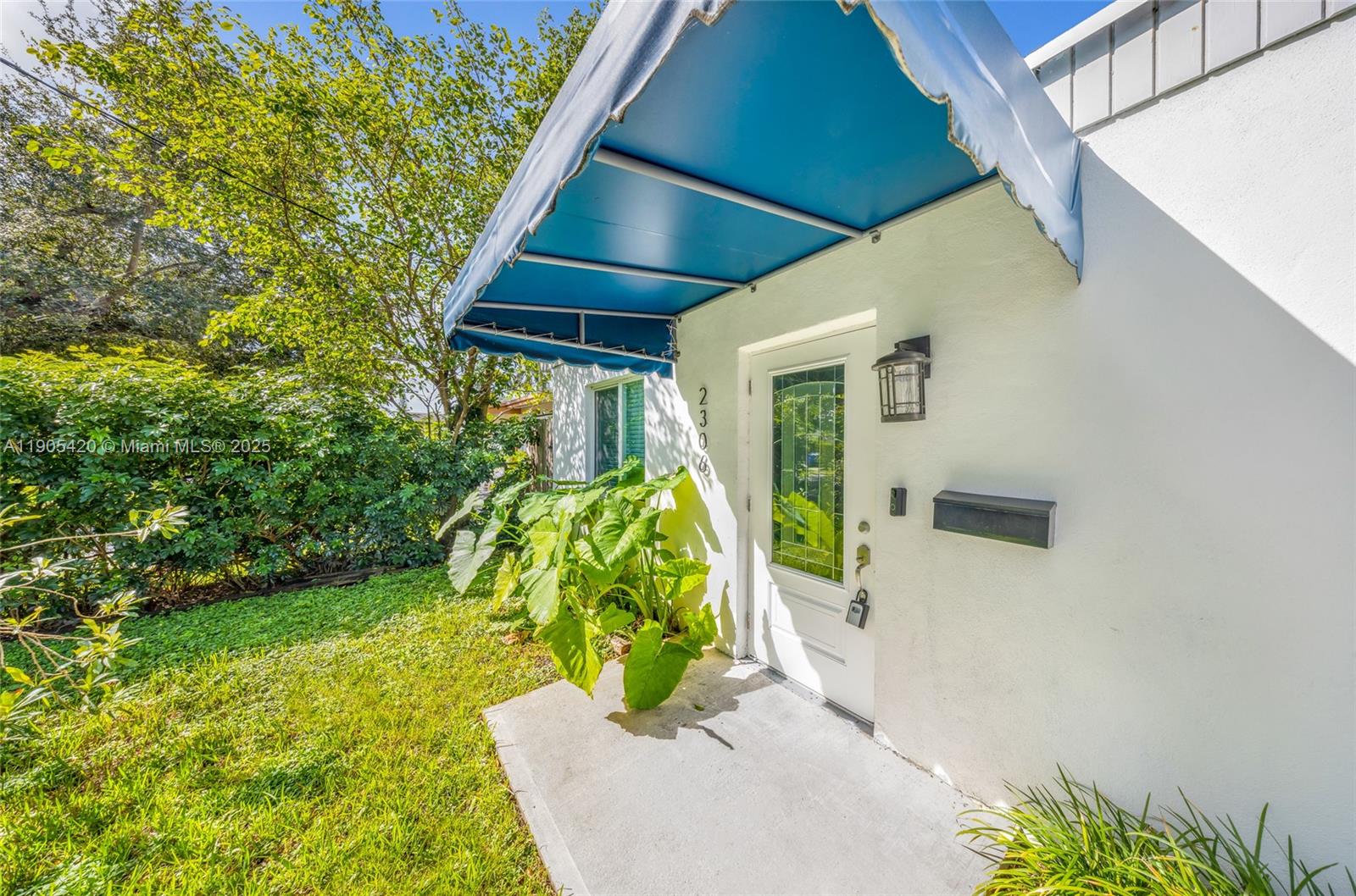 LOOK HOMESITES NO 2 - Residential Lease