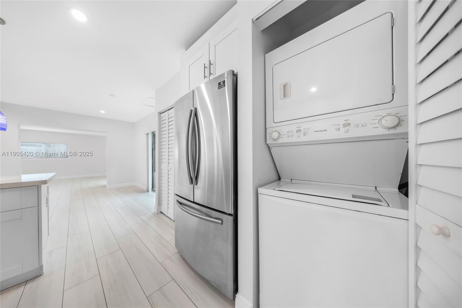 LOOK HOMESITES NO 2 - Residential Lease