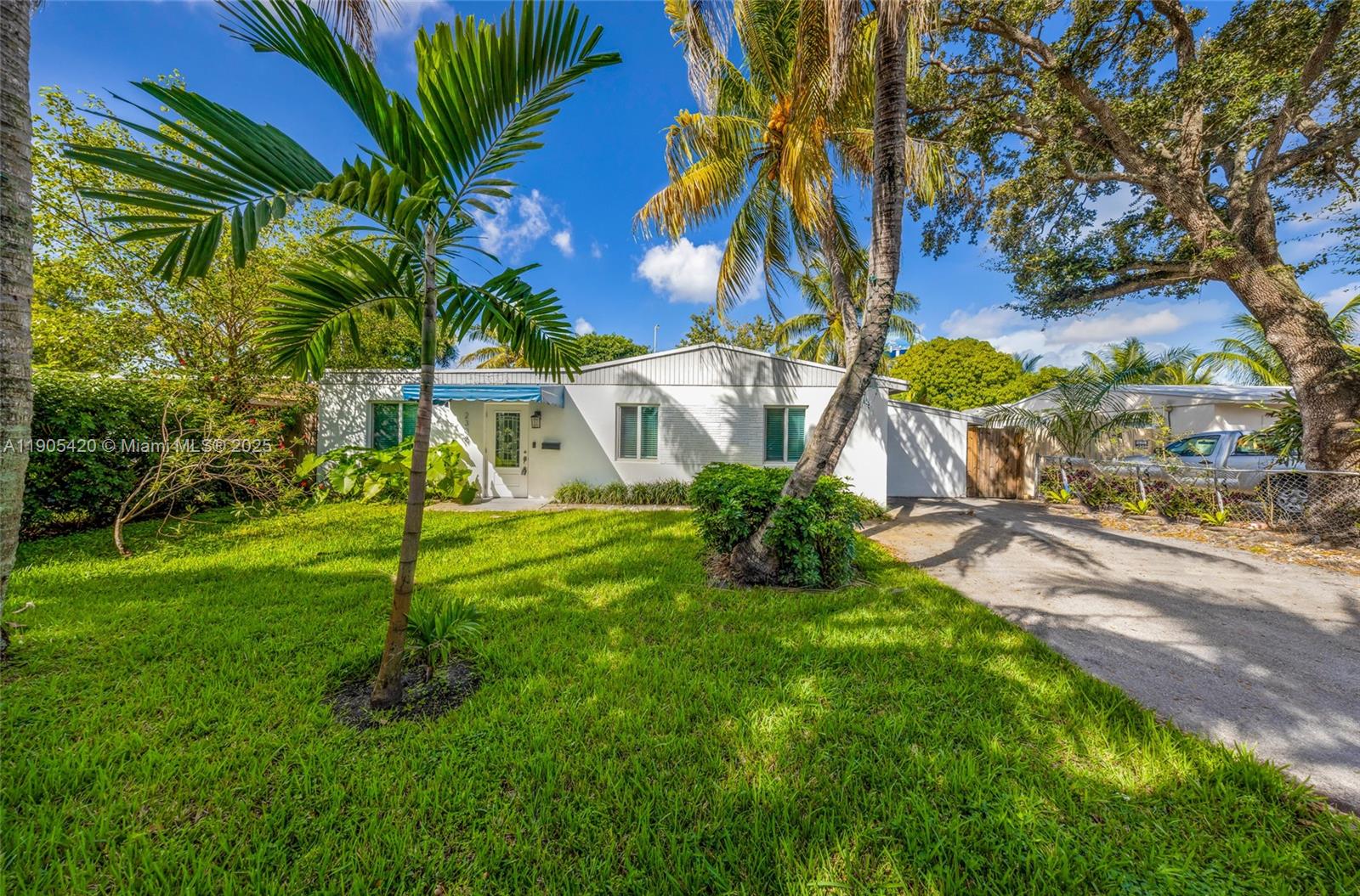 LOOK HOMESITES NO 2 - Residential Lease