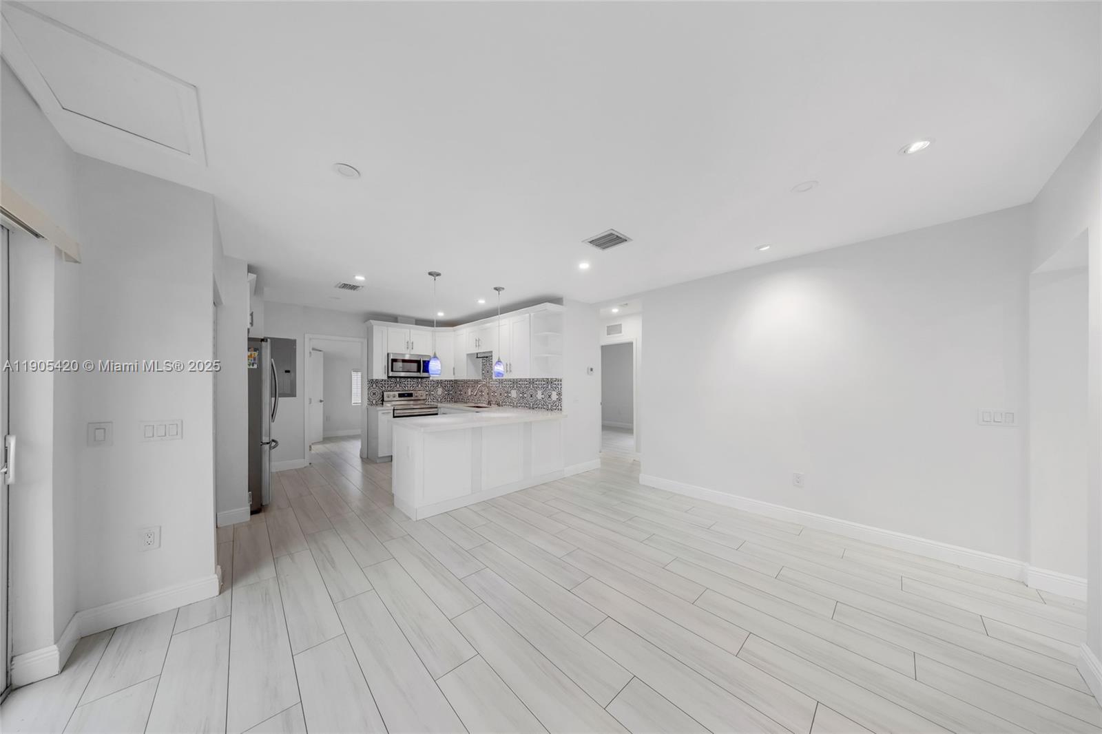 LOOK HOMESITES NO 2 - Residential Lease