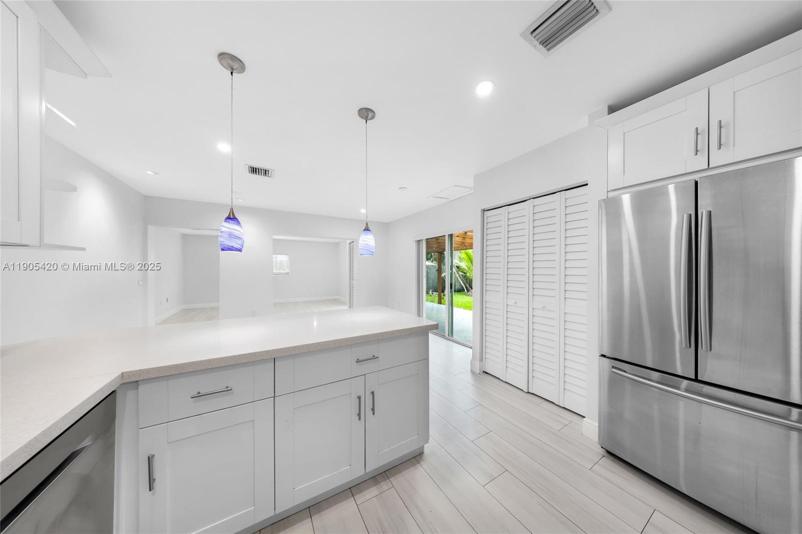 LOOK HOMESITES NO 2 - Residential Lease