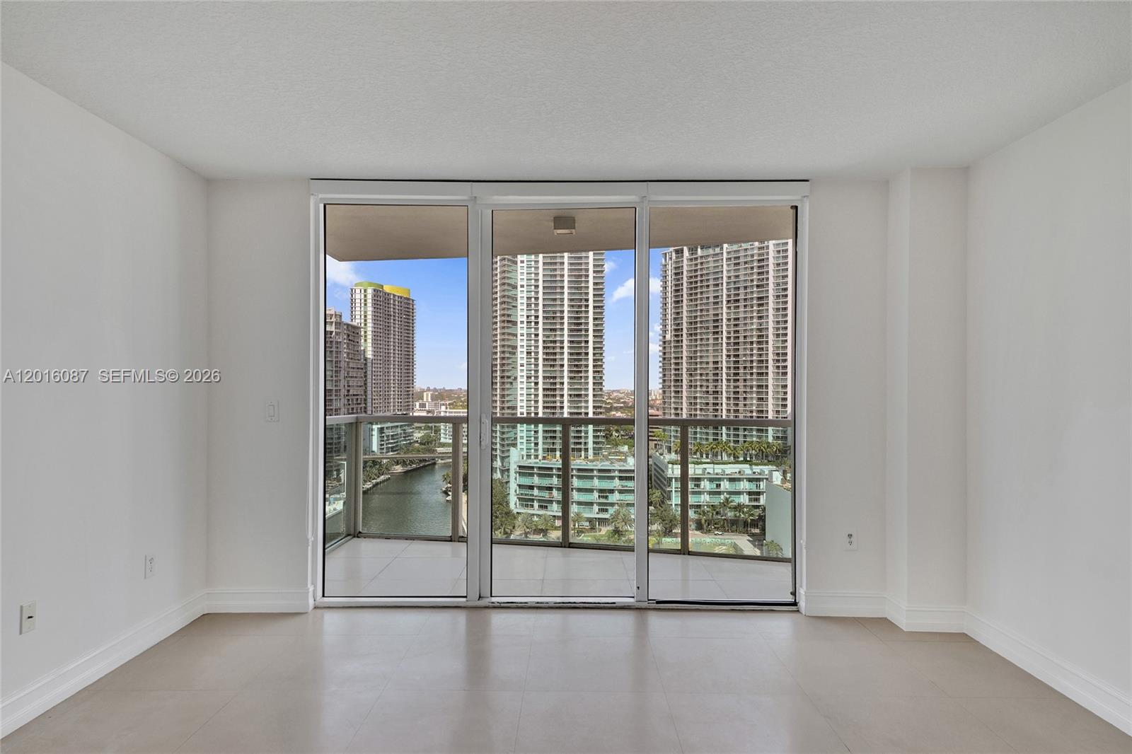 BRICKELL ON THE RIVER N T - Residential Lease