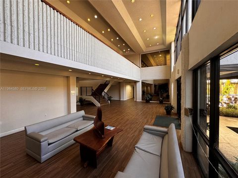 6701 Sunset Dr 102 South Miami FL 33143