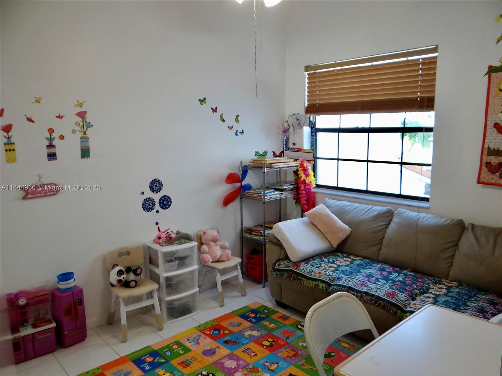 MARINER VILLAGE GARDEN CO - Residential