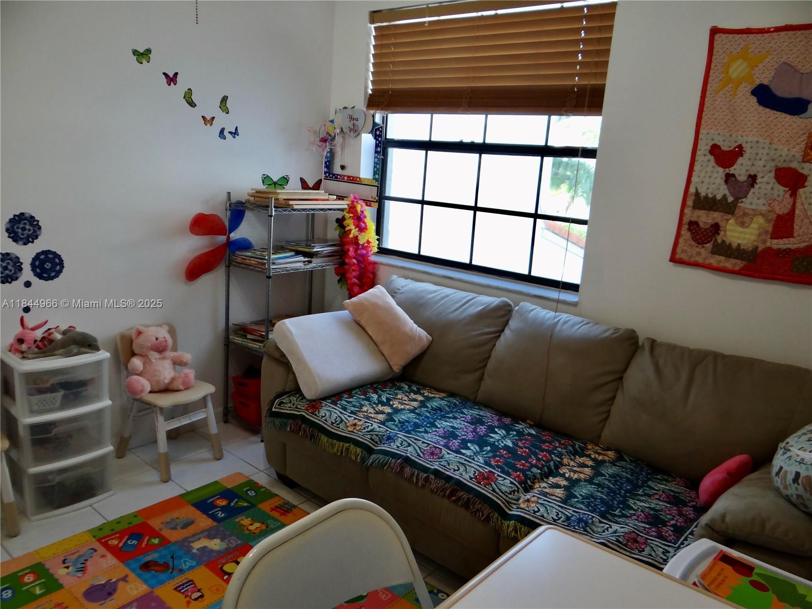 MARINER VILLAGE GARDEN CO - Residential