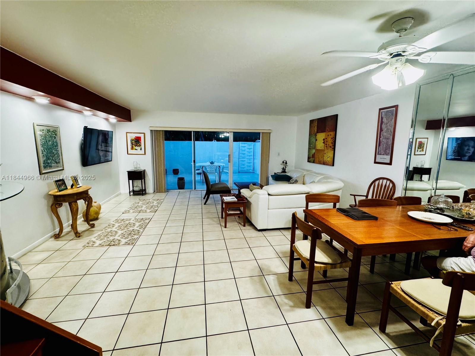 3500 Magellan Cir 714