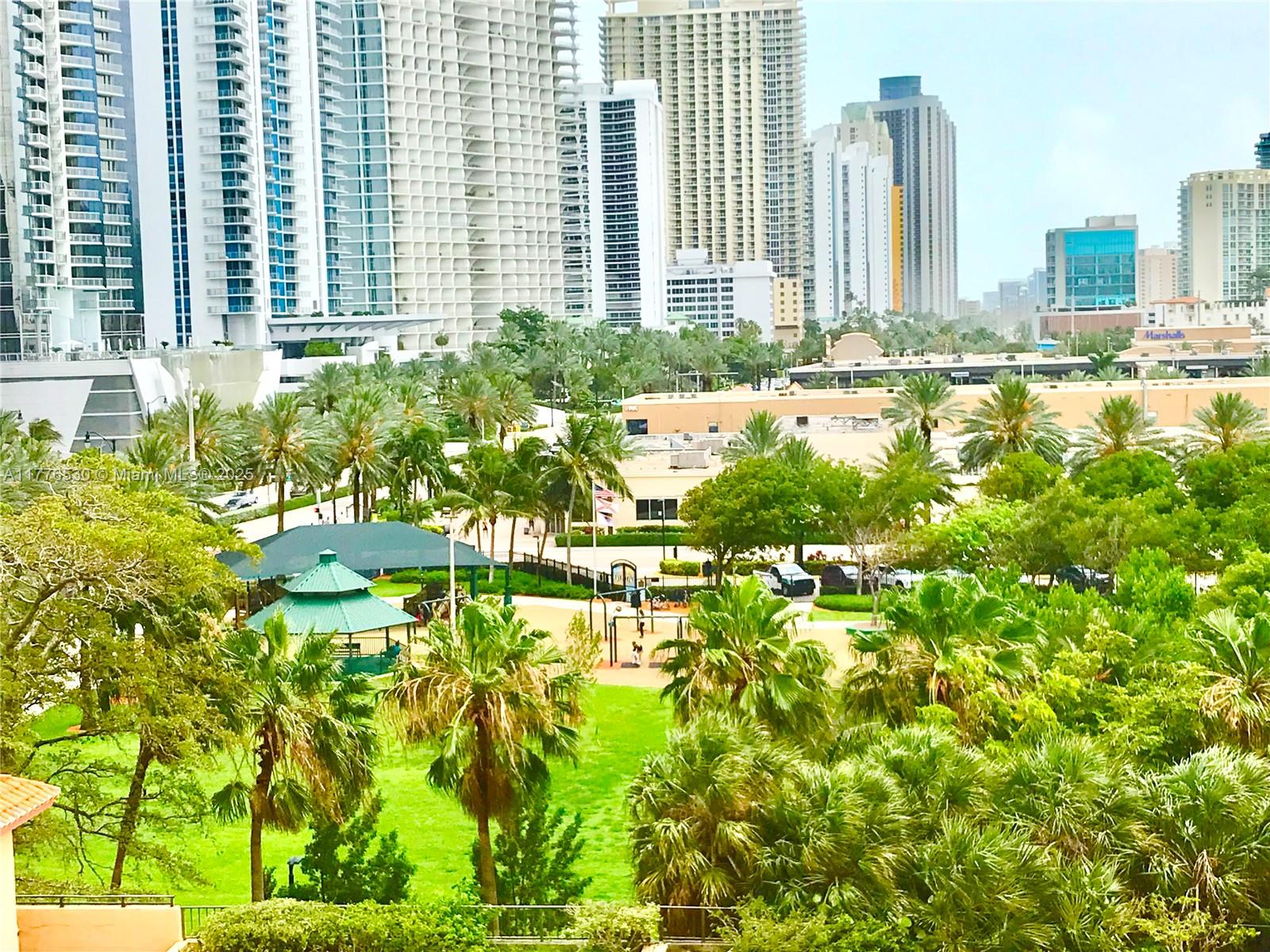 WINSTON TOWERS 600 CONDO - Residential