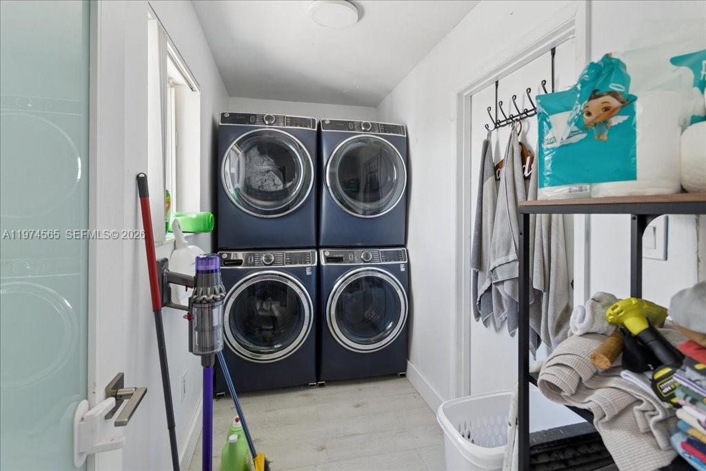 CHAPEL TRAIL REPLAT - Residential