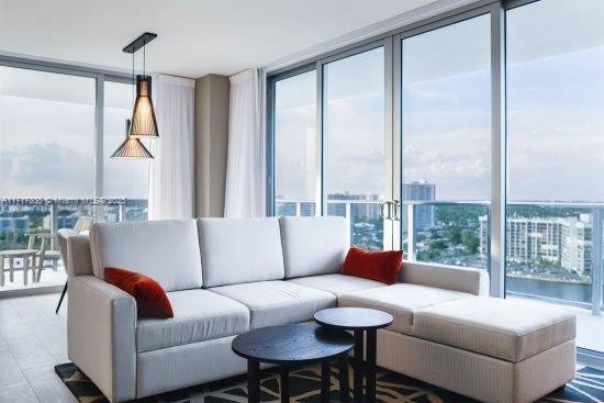 4010 S Ocean Dr R1202