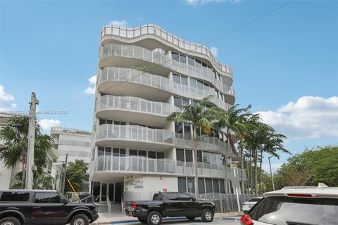 2155 Washington Ct 303 Miami Beach FL 33139
