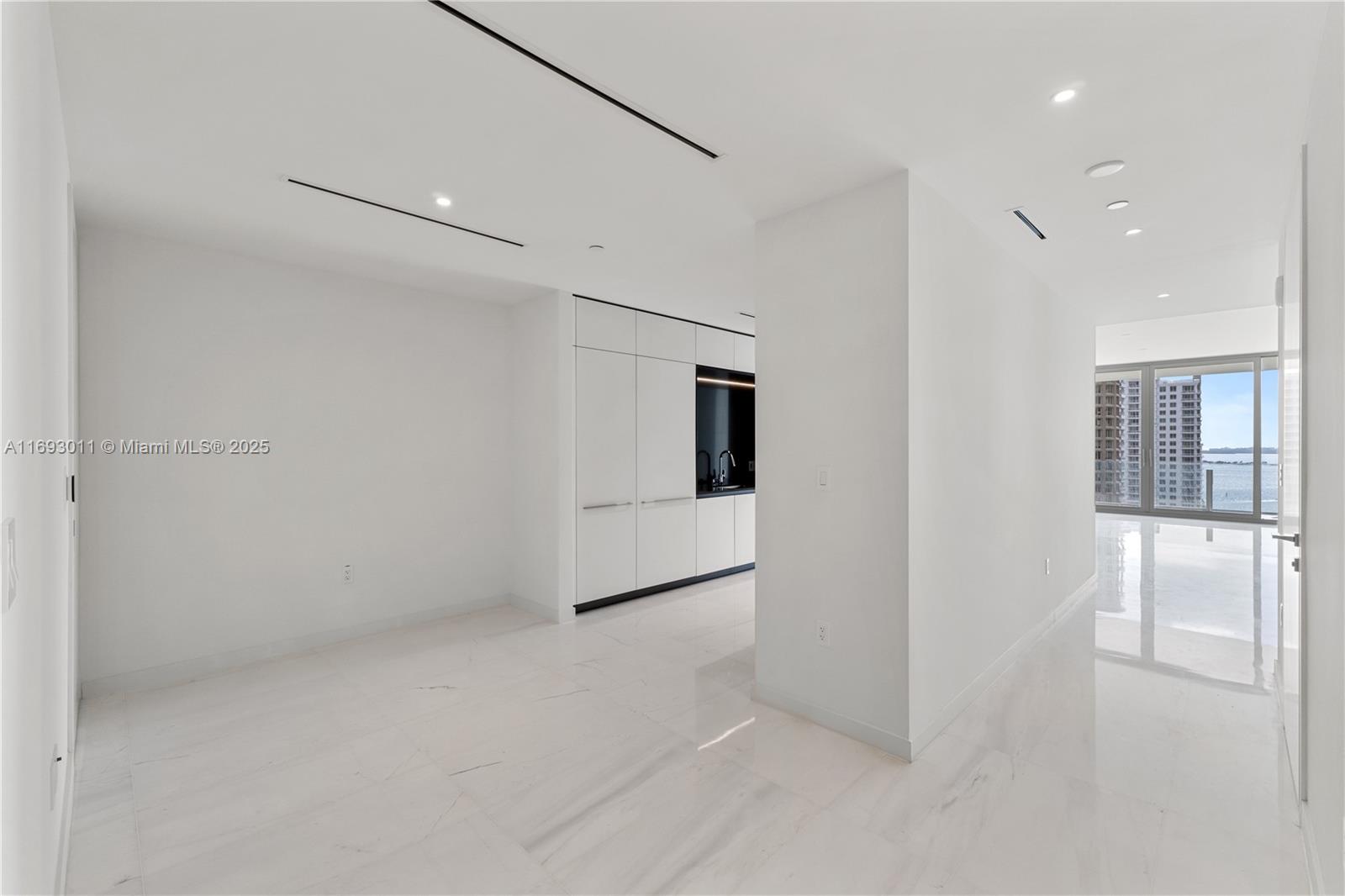 Aston Martin Residences - Residential