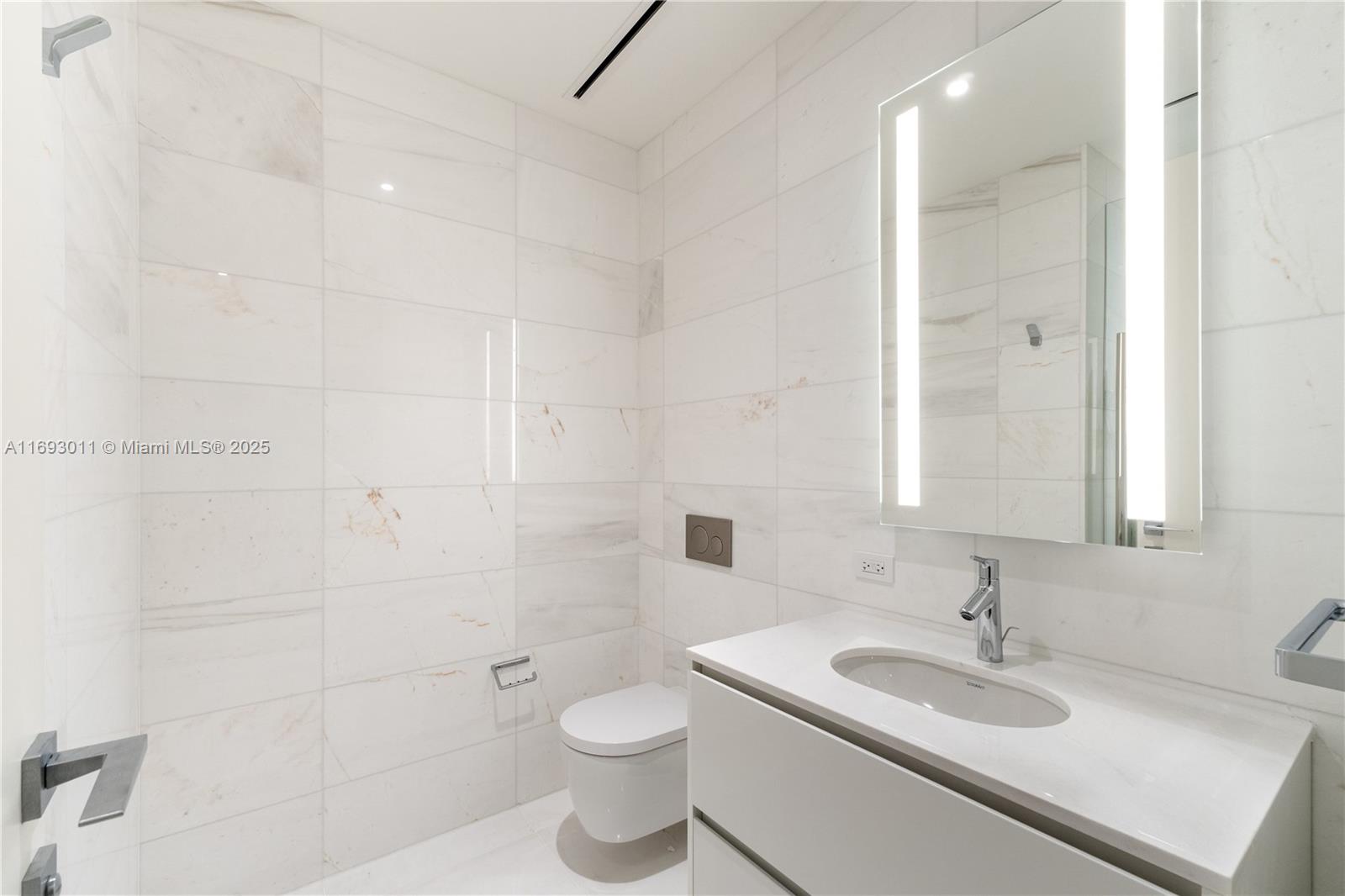 Aston Martin Residences - Residential